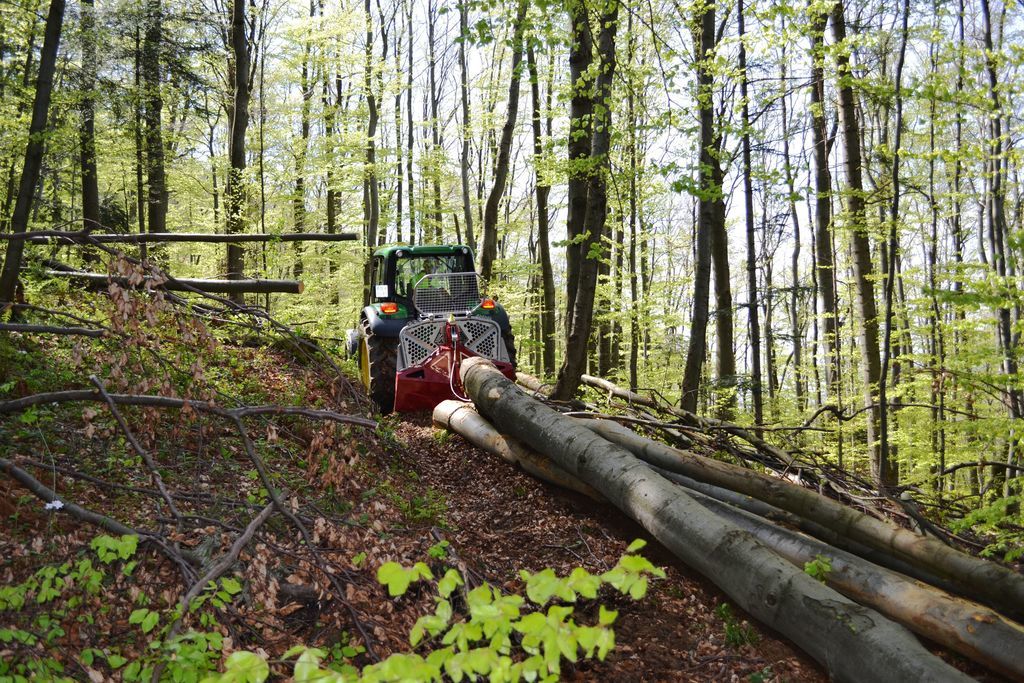 Трелевочные лебёдки Uniforest 55H купить в России недорого