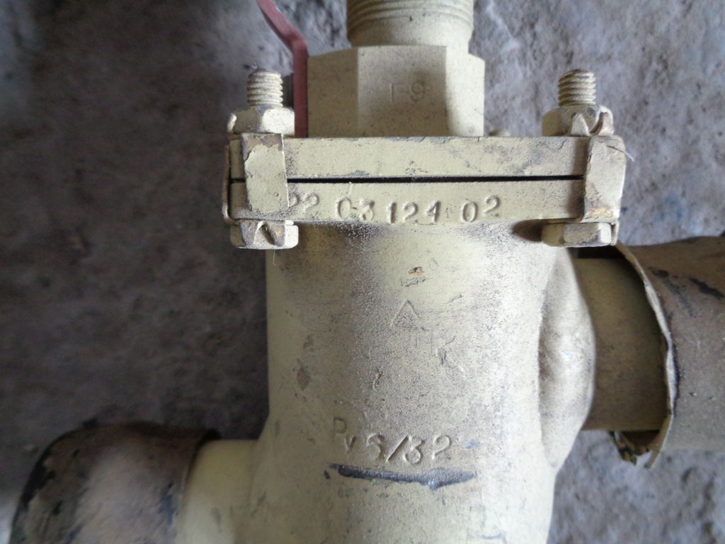 Клапан с присоединением под дюрит 522-03.124-02 лег.спл., ду 32 ру 6 2