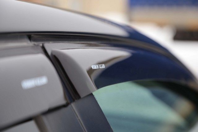 Дефлекторы на боковые стекла CORSAR Peugeot 208 Hb 3d 2012-н.в./хетчбек (к-т 2шт)DEF00581