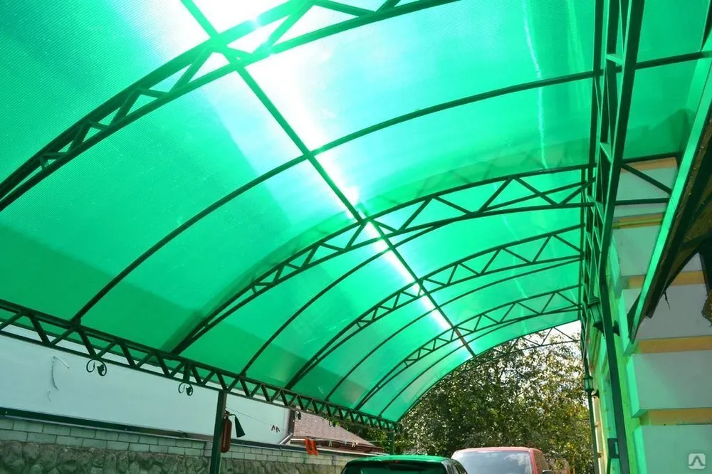 Поликарбонат сотовый 6 мм 12х2,1 м зелёный AgroLux (0,720 кг/м2)