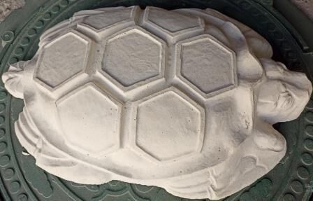 Фигура черепаха бетонная 50*30*10 см, цвет натуральный белый