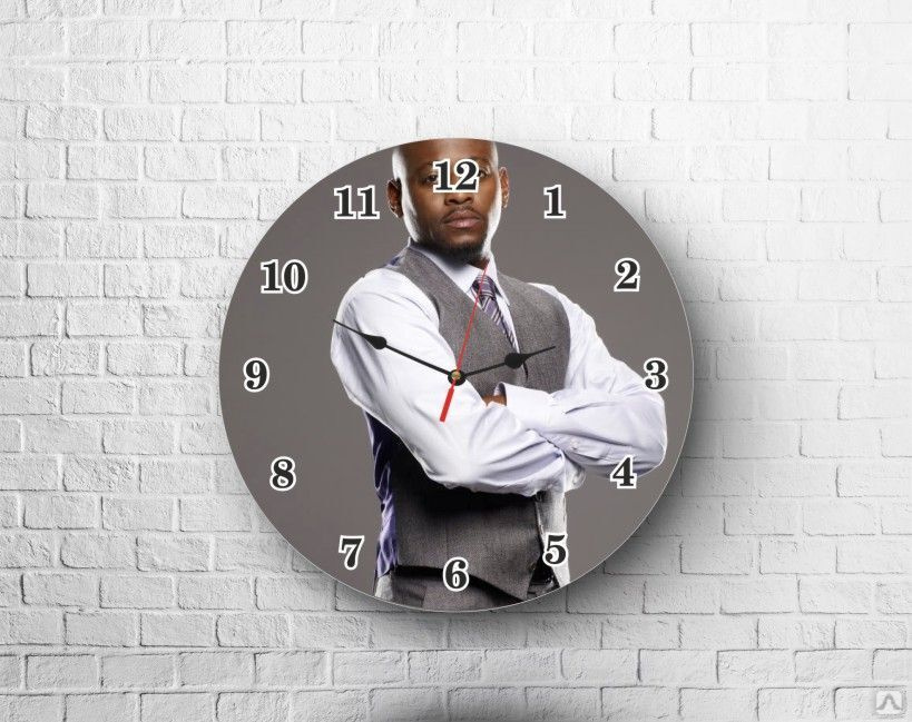 Доктор час doctor clock. Часы доктор. Доктор Хаус часы. Часы хауса. Часы для врача настенные.