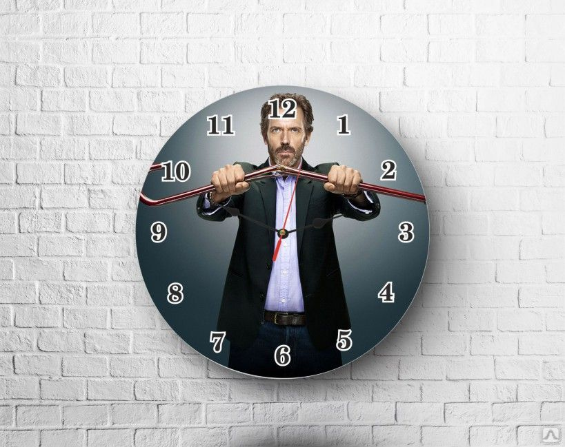 Доктор час doctor clock. Часы доктор. Часы доктора хауса. Часы для врача.